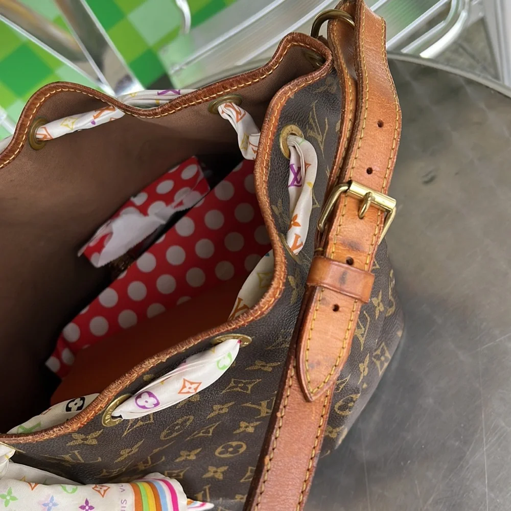 Louis Vuitton Monogram Canvas Bucket Bag